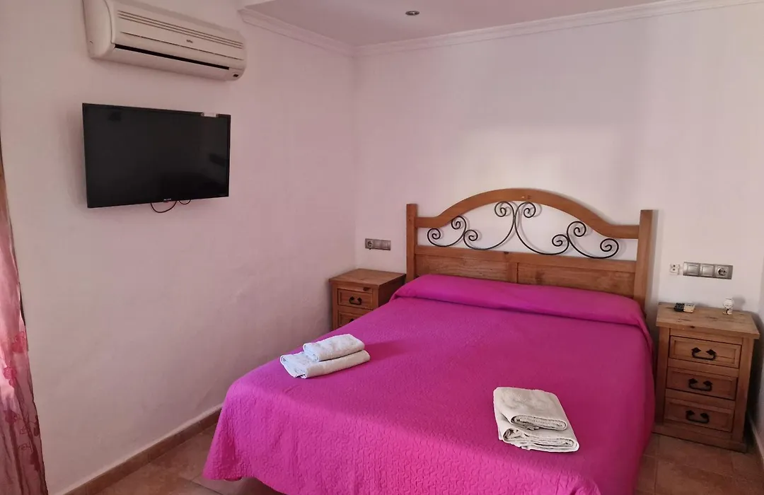 Habitaciones Miramar-1